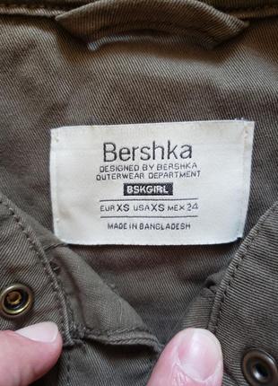 Куртка / рубашка ветровка женская милитари. bershka. xs4 фото