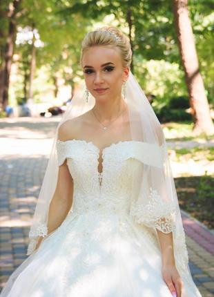 Продам блискучу весільну сукню2 фото