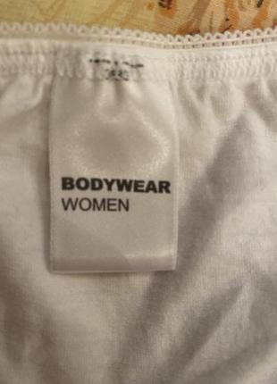 Шикарные, базовые, коттоновые, трусики, белого цвета, ажурные, от бренда: bodywear women 👌8 фото