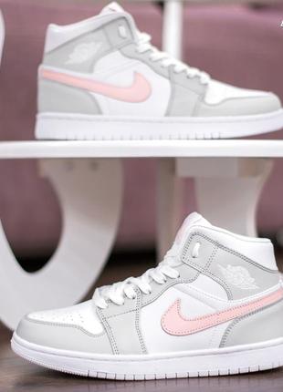 Nike air jordan 1 retro кросівки жіночі шкіряні топ найк джордан високі осінні білі з рожевим