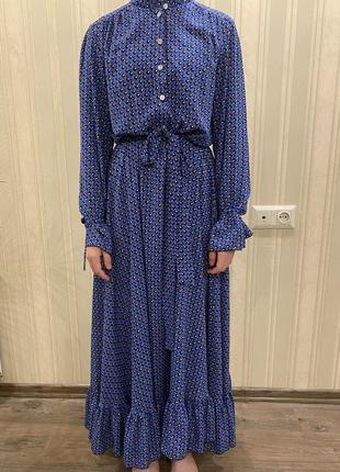 Платье длинное в горошек синие1 фото