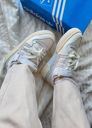 Женские кроссовки adidas forum low cream / smb