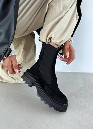 Очень красивые челси из натуральной замши