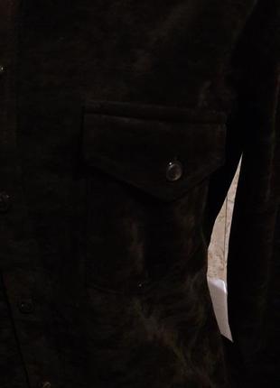 Темно-коричневая рубашка из спандекса4 фото