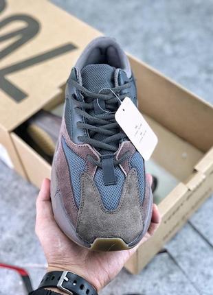 Чоловічі adidas yeezy boost 700 mauve кросівки адідас ізі буст мауї чоботи, кросівки адідас ізі 7002 фото