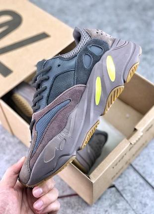 Чоловічі adidas yeezy boost 700 mauve кросівки адідас ізі буст мауї чоботи, кросівки адідас ізі 7004 фото