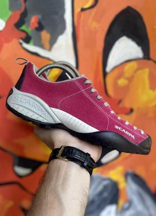 Scarpa vibram кроссовки полуботинки 37,5 размер розовые оригинал