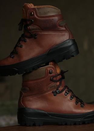 Трэкинговые ботинки итальянского производства timberland world hiker boots 683122 фото