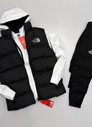 Спортивний костюм білий і жилетка стьобана tnf