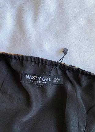 Вечернее праздничное платье с пышными рукавами от nasty gal.3 фото