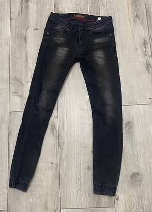 Джинсы скинни