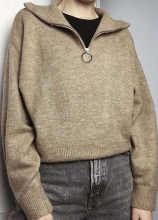 Вязаный свитер с воротничком2 фото