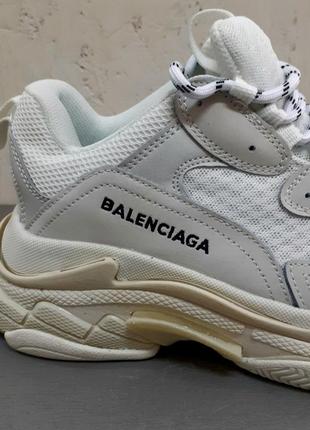 Кросівки унісекс і в стилi balenciaga білі розміри р 40-413 фото