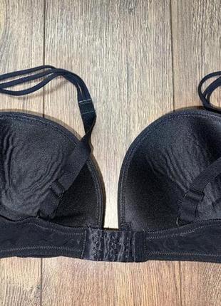 Черный качественный фирменный бюстгальтер wonderbra 75d2 фото