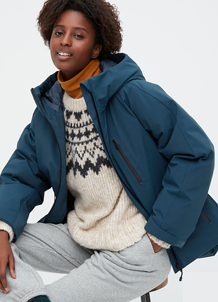 Пуховая парка hybrid down parka от uniqlo