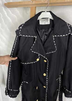 Chanel boutique винтаж тренч плащ реглан двухбортный в гусиную лапку с фирменными пуговицами с кантом поясом карманами классический5 фото