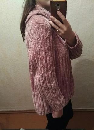 Велюровый , нежно розовый мягкий свитер , пудровый с косами. l.5 фото