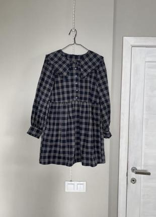 Синьо-сіра сукня в клітинку house s