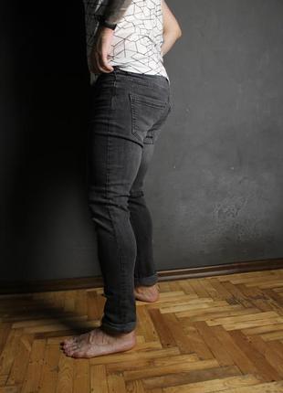Гарні завужені джинси4 фото