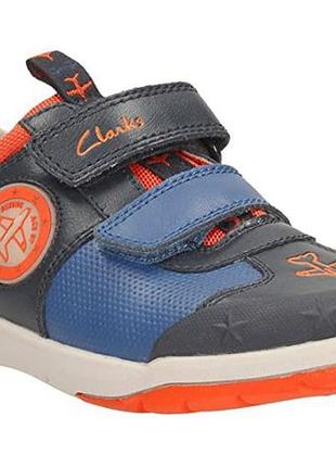 Р. 30 clarks дитячі шкіряні туфлі оригінал