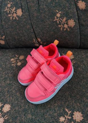 Детские красочные adidas7 фото