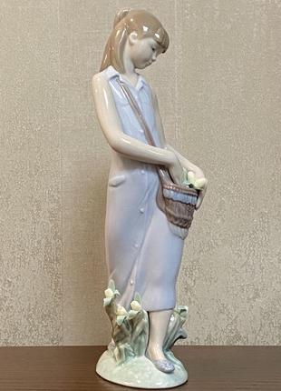 Фарфоровая статуэтка lladro «тюльпановый сад».6 фото