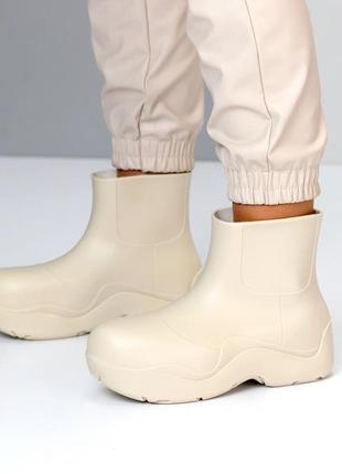Ботинки деми осень резина сапоги бежевые челси