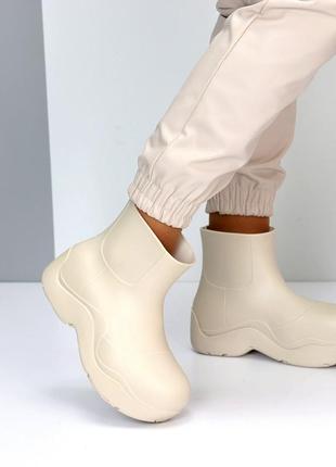 Ботинки деми осень резина сапоги бежевые челси