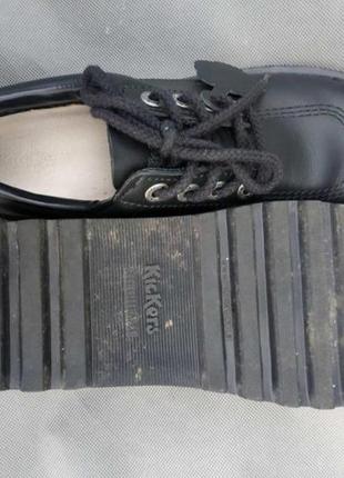 Кожаные закрытые брендовые туфли4 фото