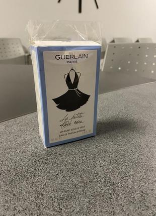 La petite robe noir распив