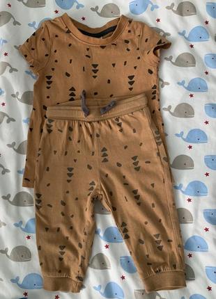 Футболка с брюками