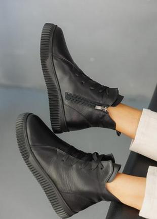 Стильні чорні черевики жіночі на зиму, кеди зимові, вовняна підкладка, шкіряні/шкіра-жіноче взуття4 фото