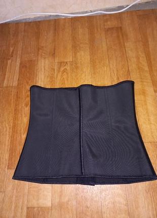 Утягивающий корсет