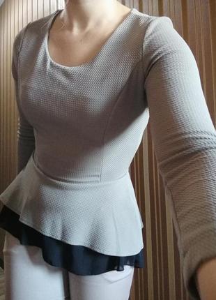 Блуза с баской