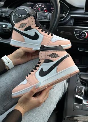 Жіночі кросівки nike air jordan 1 retro hd black white peach,жіноче взуття