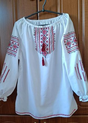 Вишиванка жіноча