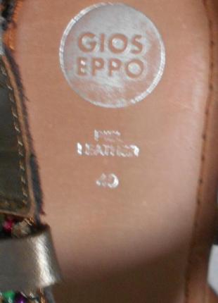 Кожаные босоножки на низком ходу сандалии gioseppo7 фото
