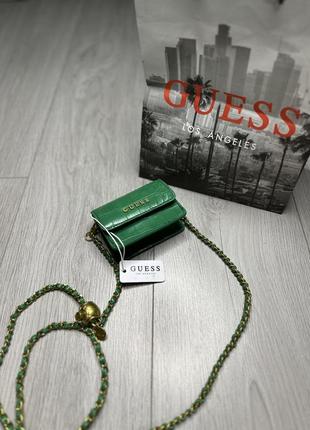 Мініатюрні жіночі сумочки від guess5 фото