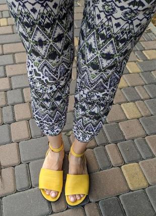 Летние брюки джеггинсы вискоза