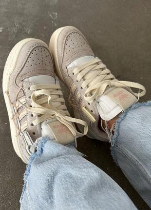 Кроссовки adidas forum