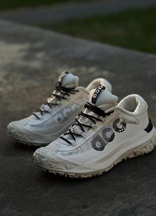 Nike acg white 40