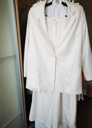 Костюм брючний жіночий новий