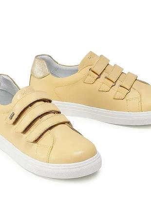 Кеды сникерсы кожаные 36 размер lasocki  польша