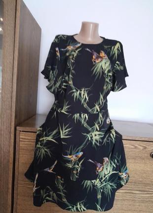 Платье 👗 нове