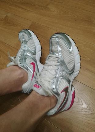 Кроссовки nike