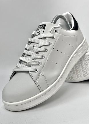 Чоловічі білі кросівки adidas stan smith, чоловічі молодіжні кросівки, чоловічі білі шкіряні кеди