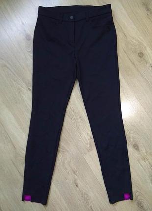 Якісні еластичні чорні штани sportalm з цікавим низом/зручна посадка