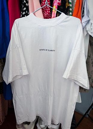 Футболка унисекс женская h&m   натуральная новая фирменная белая овертайм с надписью