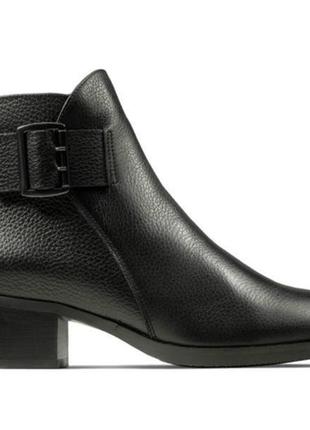 Шкіряні черевики clarks mila charm black