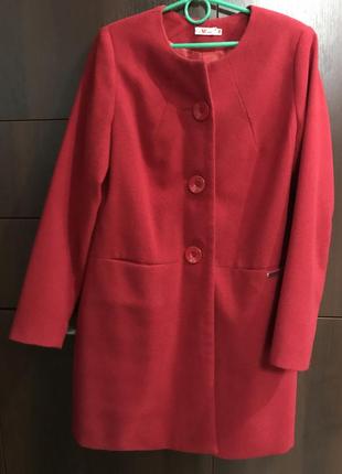 Пальто весняне